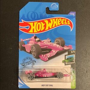 Hot Wheels Pink Indy 500 Oval Toy Car